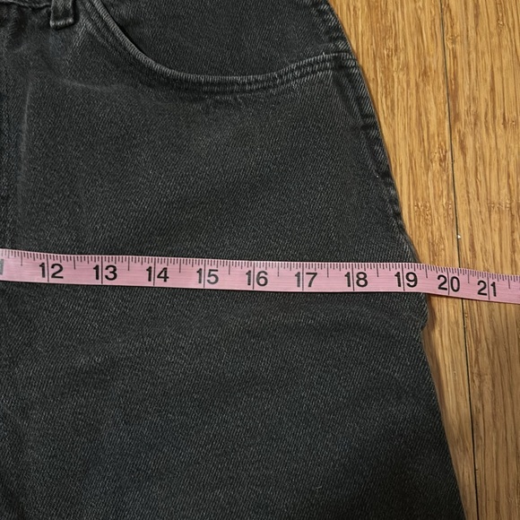 Vintage Black Wrangler Jorts Size 32 - Picture 6 of 7